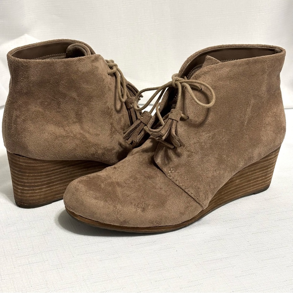 Dr. Scholl’s Tan Dakota Ankle Boot size 8.5 M
